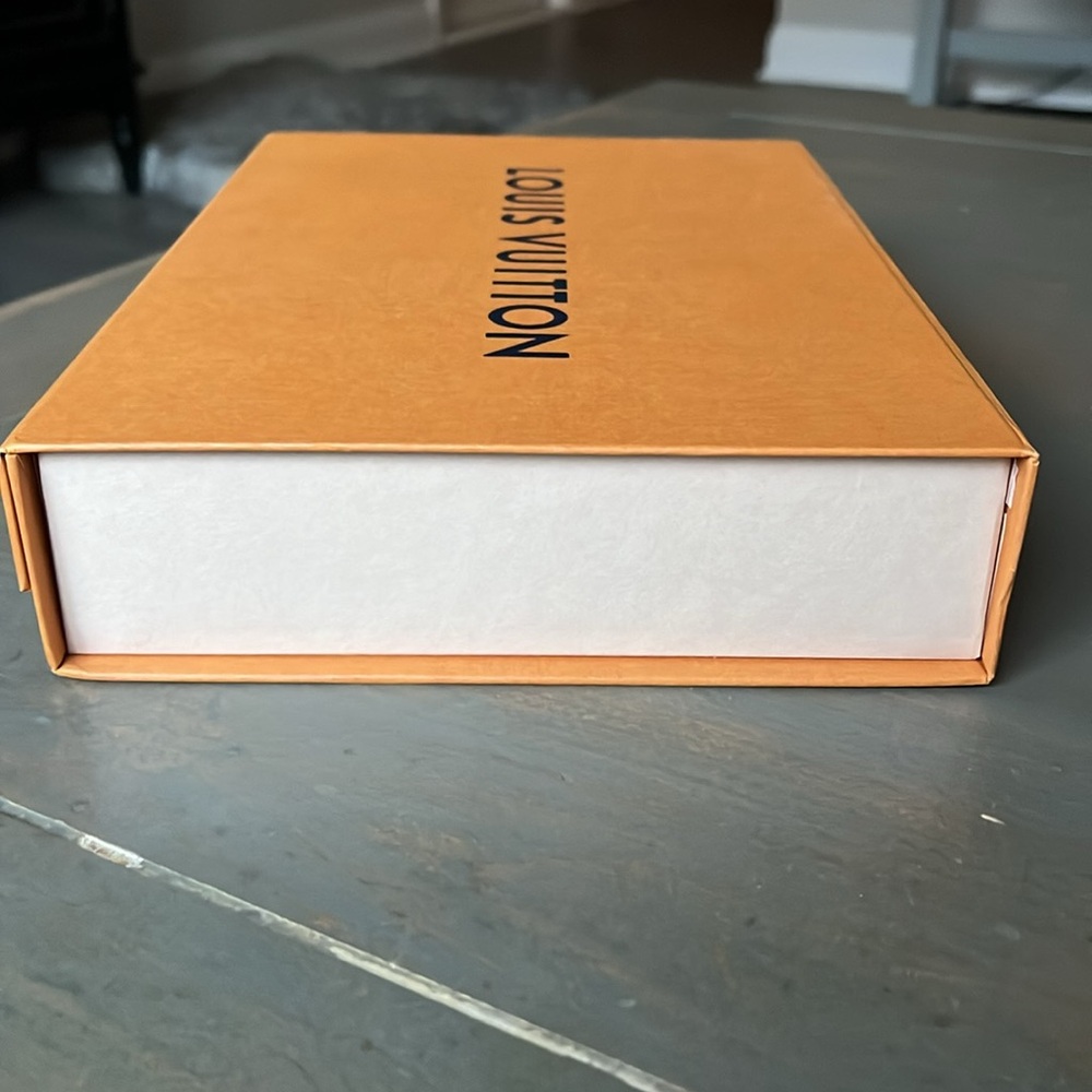 Louis Vuitton Box - Picture 4 of 6